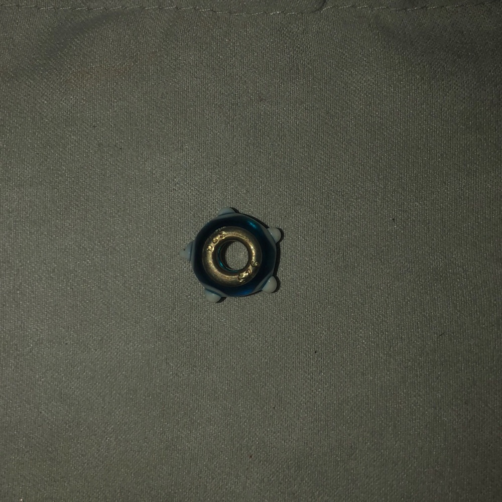 pandora bead